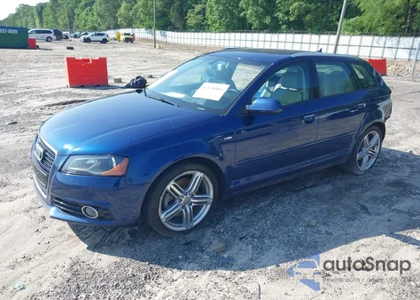 2013 Audi A3 2.0T Premium из США, поврежденный, VIN WAUPEAFM1DA028533